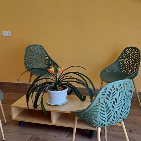 Logis De La Provosterie - Clivia Ou Crocus Διαμέρισμα